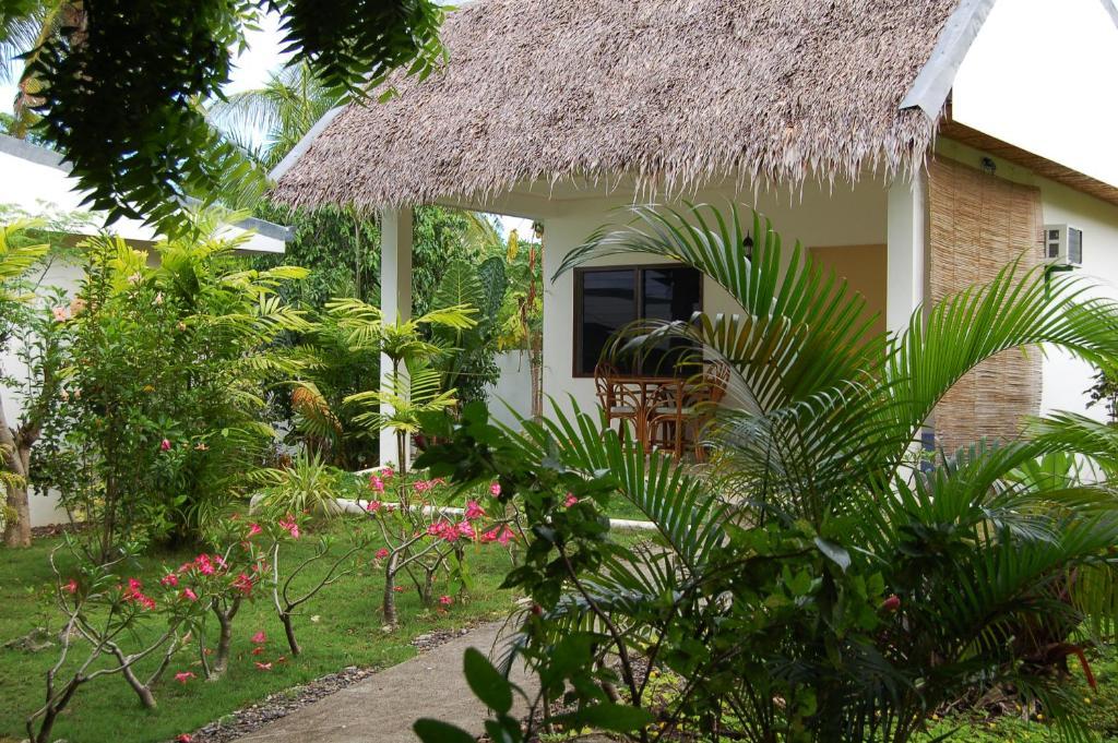 Marcosas Cottages Resort Moalboal Habitación foto